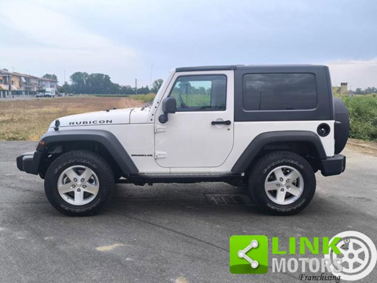Jeep Wrangler 3.8 Rubicon Auto (5)