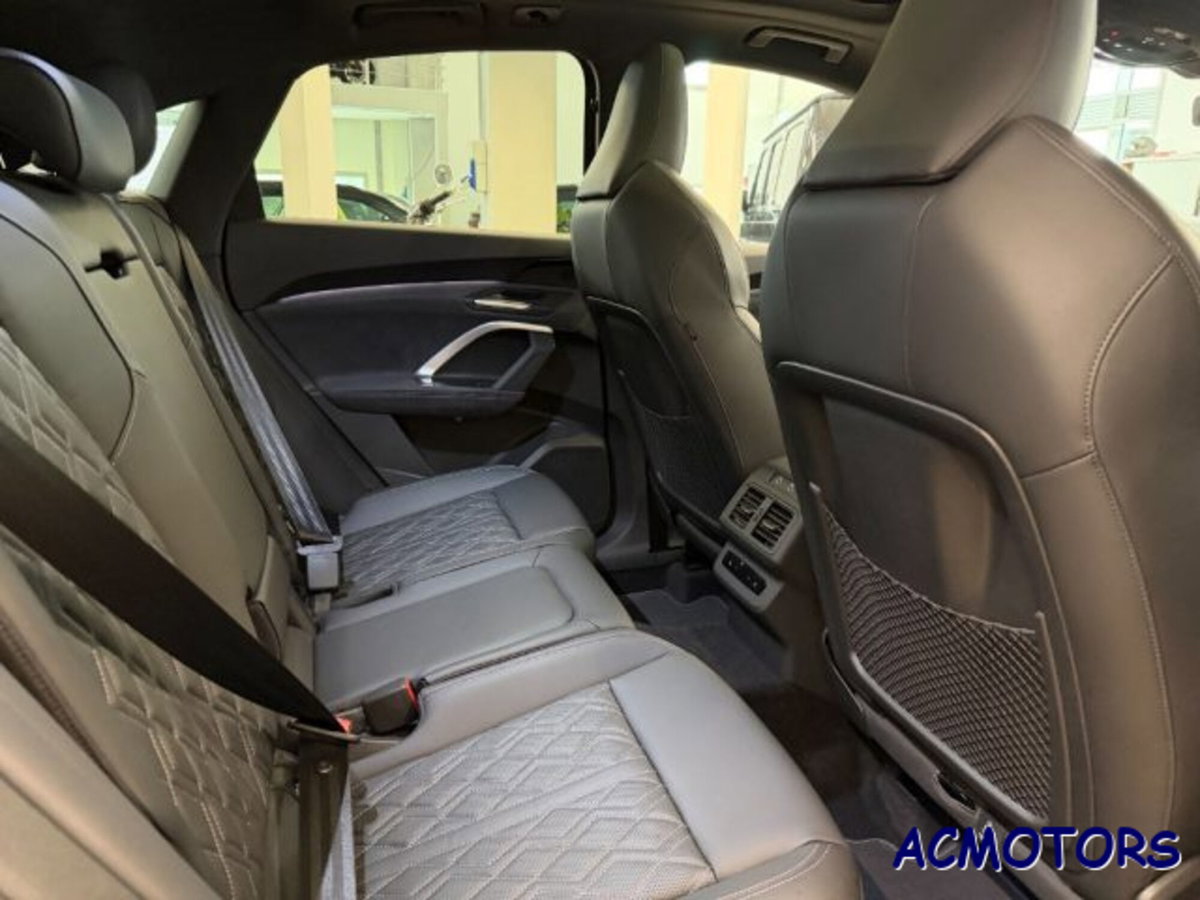 Audi SQ5 Sportback 3.0 tfsi mhev+ Sport Attitude quattro 367cv s-tronic (12)