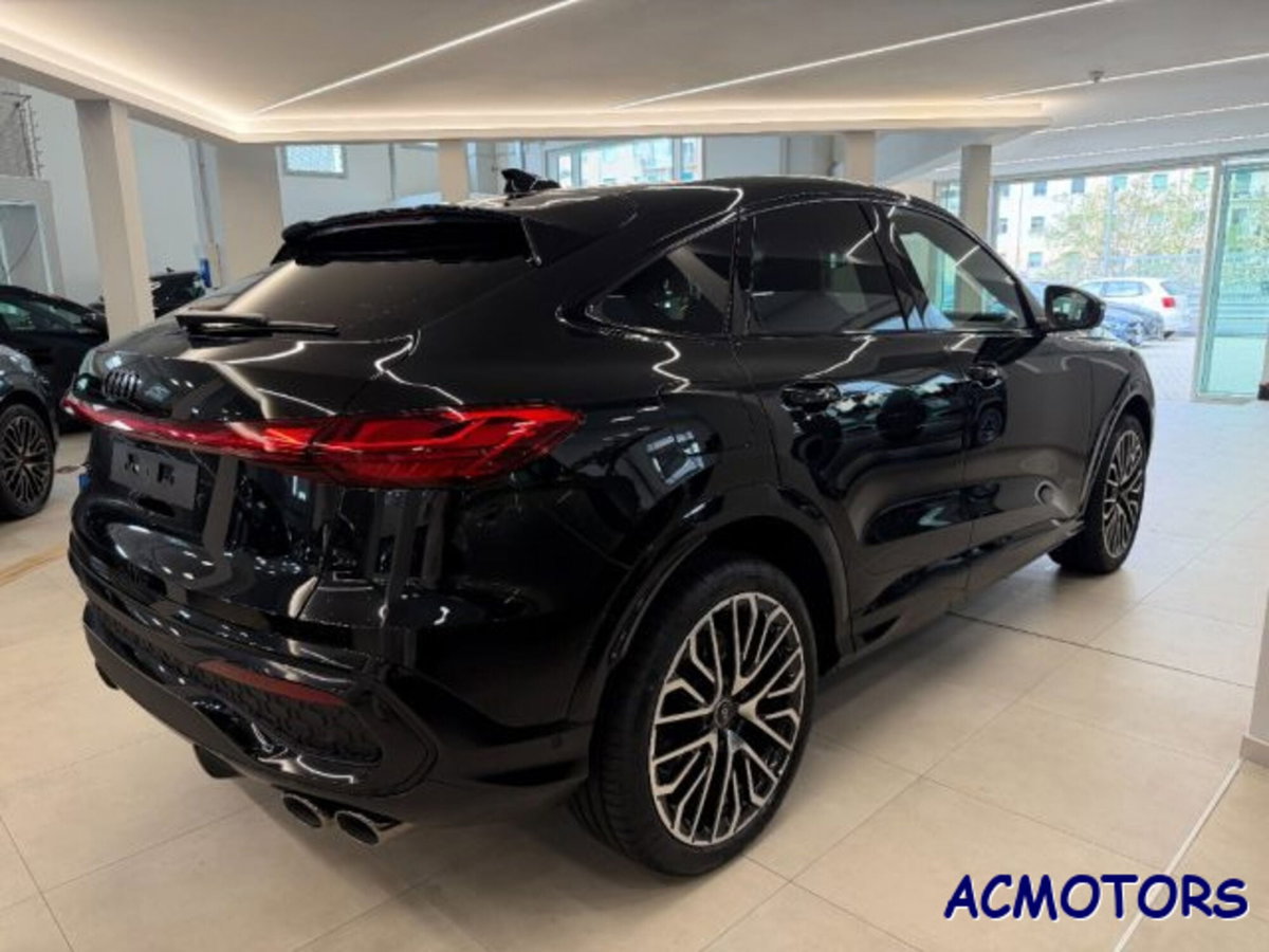 Audi SQ5 Sportback 3.0 tfsi mhev+ Sport Attitude quattro 367cv s-tronic (5)