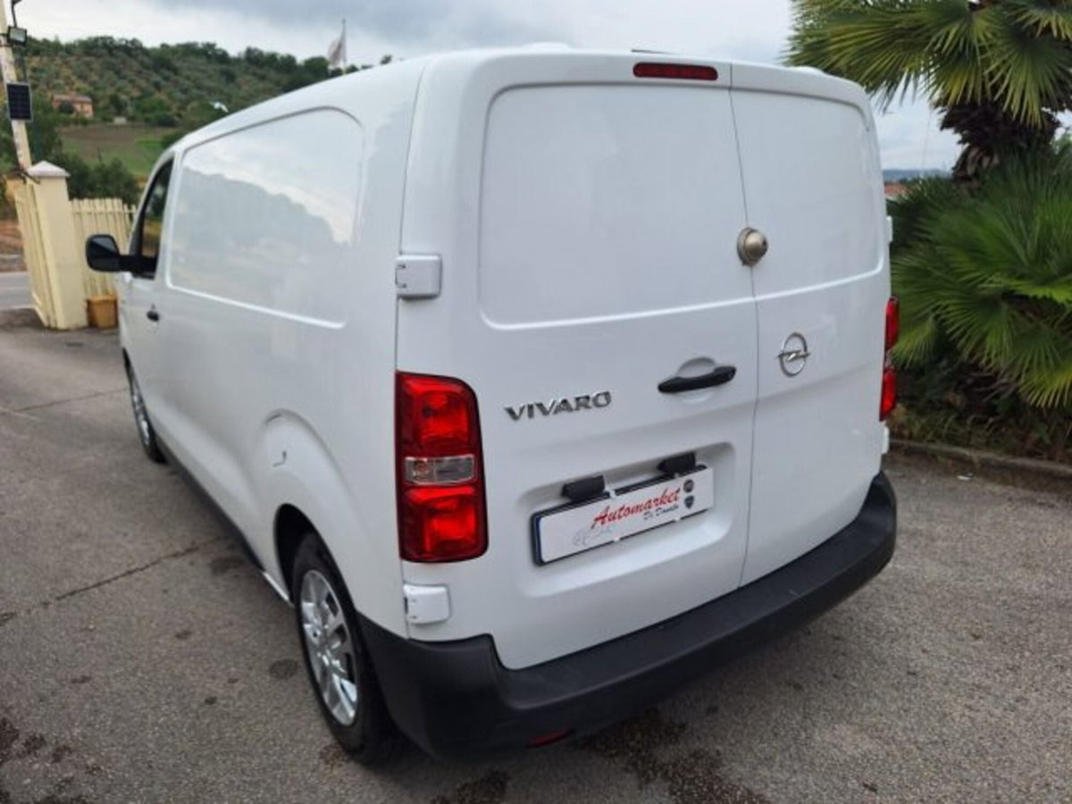 Opel Vivaro Furgone 1.5 Diesel 120CV S&S PL-TN M Furgone Enjoy (8)