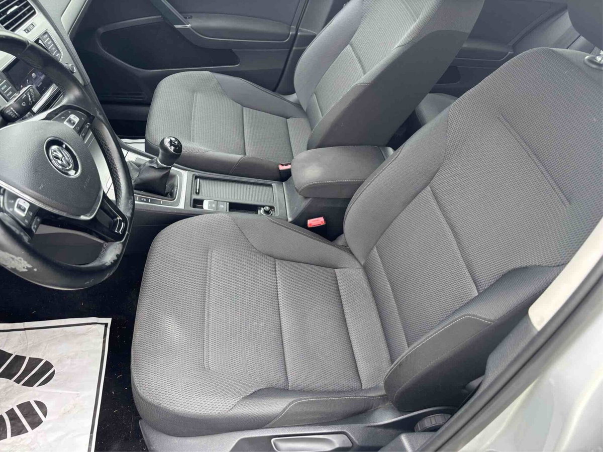 Volkswagen Golf 1.6 TDI 5p. Comfortline BlueMotion Technology (12)