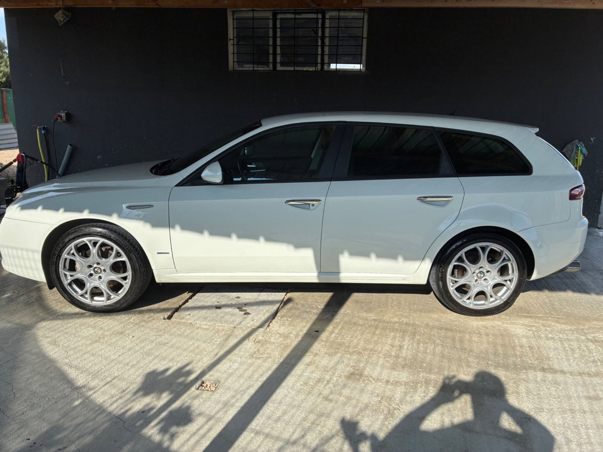 Alfa Romeo 159 SportWagon 2.0 JTDm Sportwagon Eco Progression (8)
