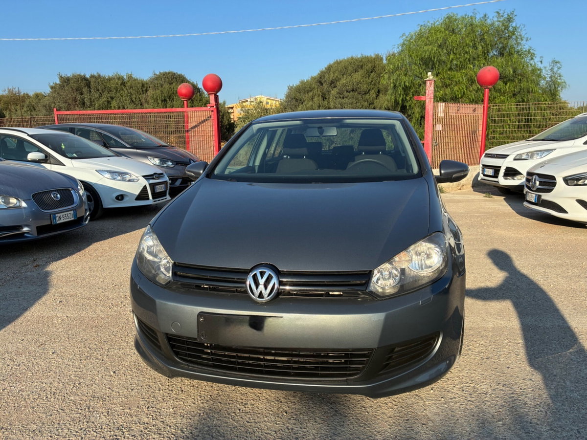 Volkswagen Golf 1.6 TDI DPF 3p. Highline (10)