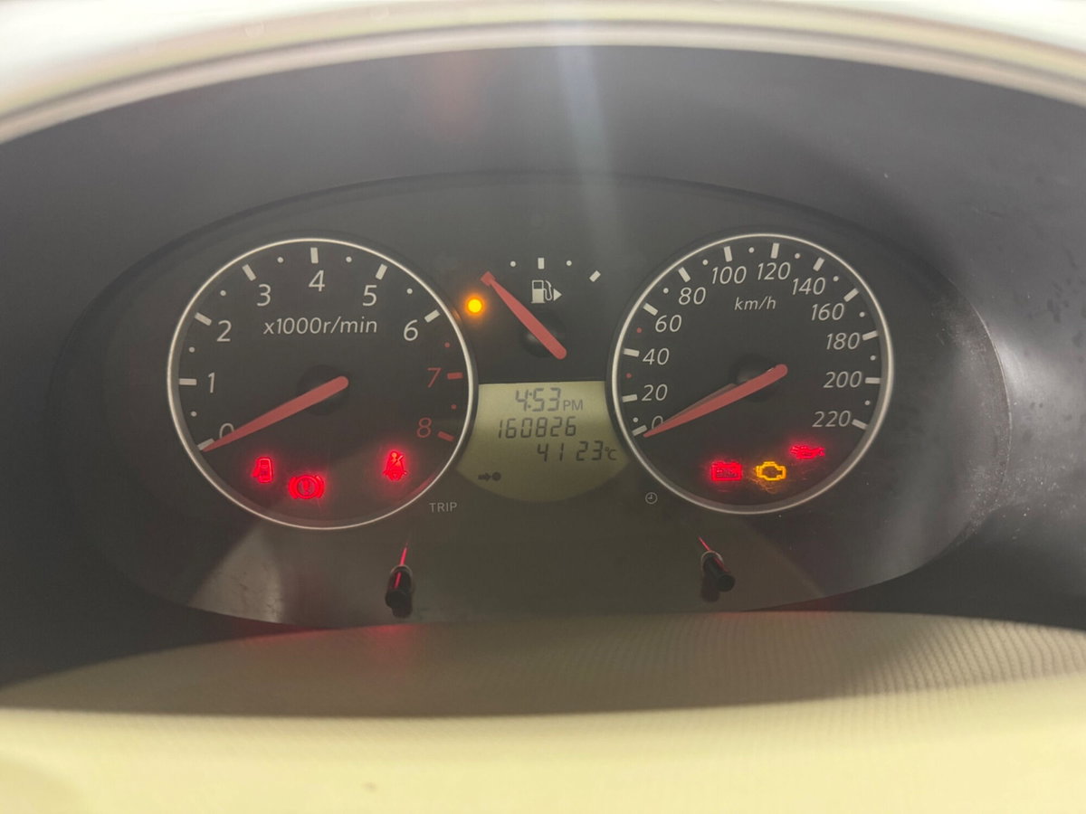 Nissan Micra 1.2 16V 5 porte Acenta (17)