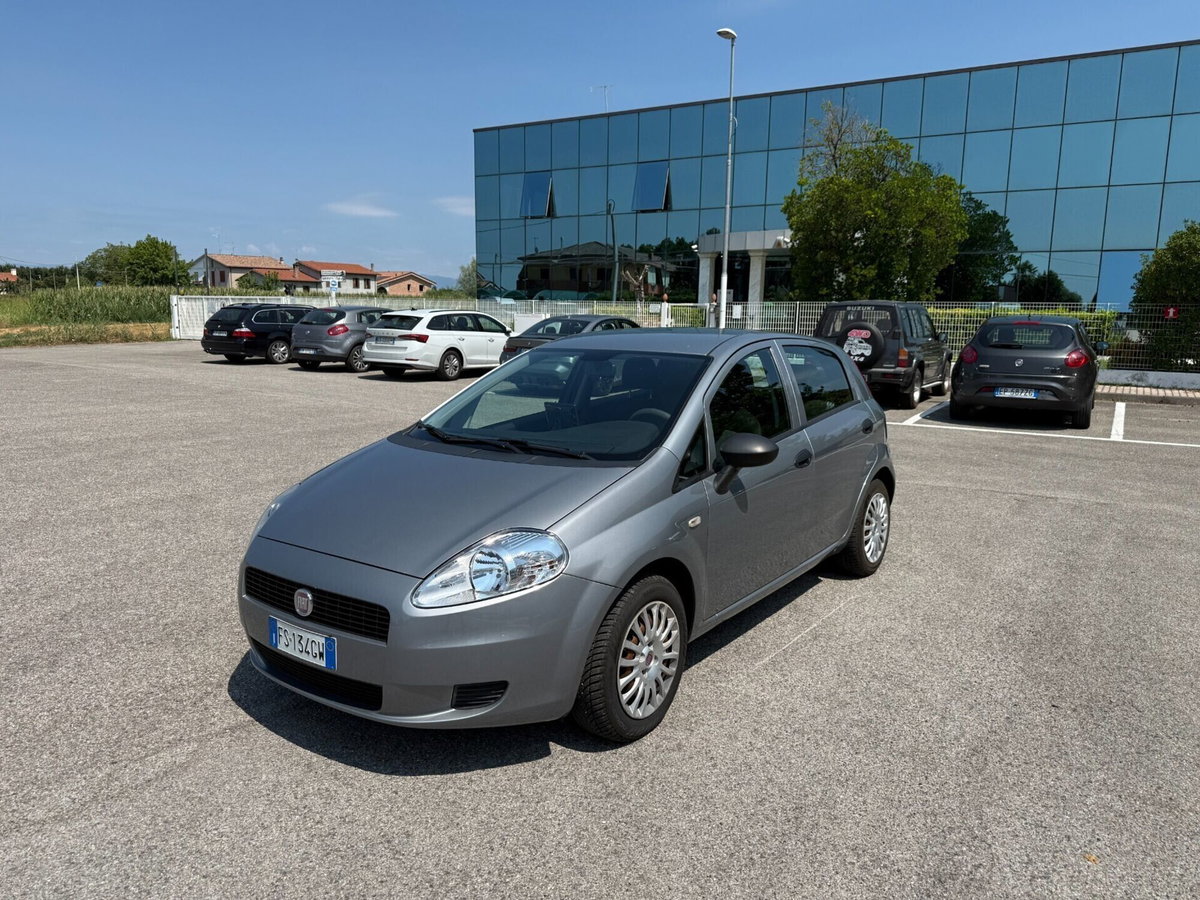 Fiat Punto 1.2 8V 5 porte Easy (7)