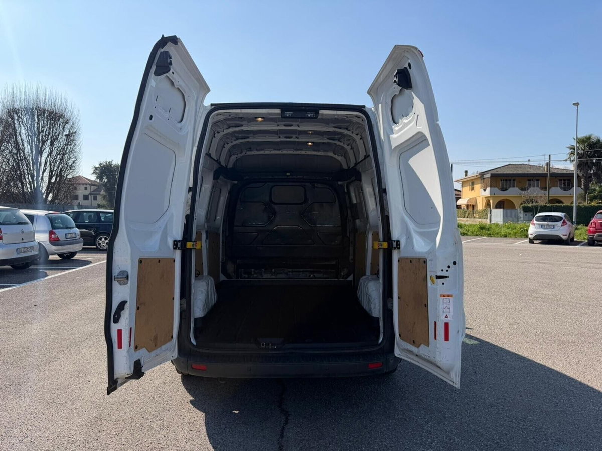 Ford Transit Custom Furgone 270 2.0 TDCi 130 PC Furgone Titanium (11)