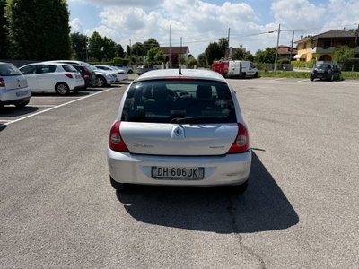 Renault Clio 1.2 16V 3 porte Dynamique (5)