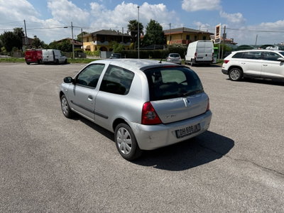 Renault Clio 1.2 16V 3 porte Dynamique (6)