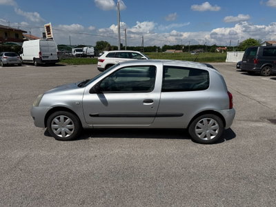 Renault Clio 1.2 16V 3 porte Dynamique (7)