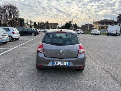 Renault Clio 1.2 16V 5 porte Luxe (5)