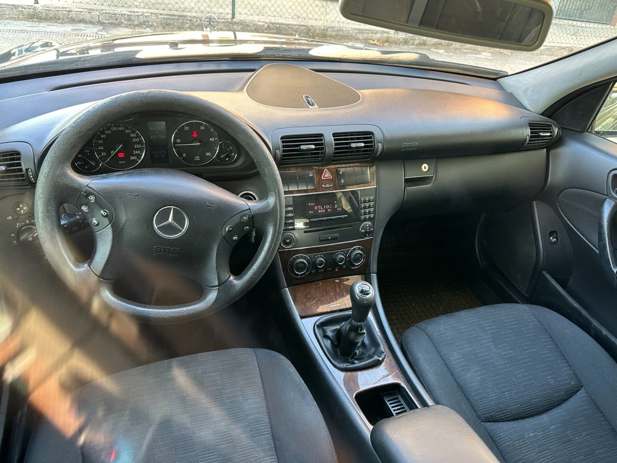 Mercedes-Benz Classe C Station Wagon 200 CDI cat Classic (13)