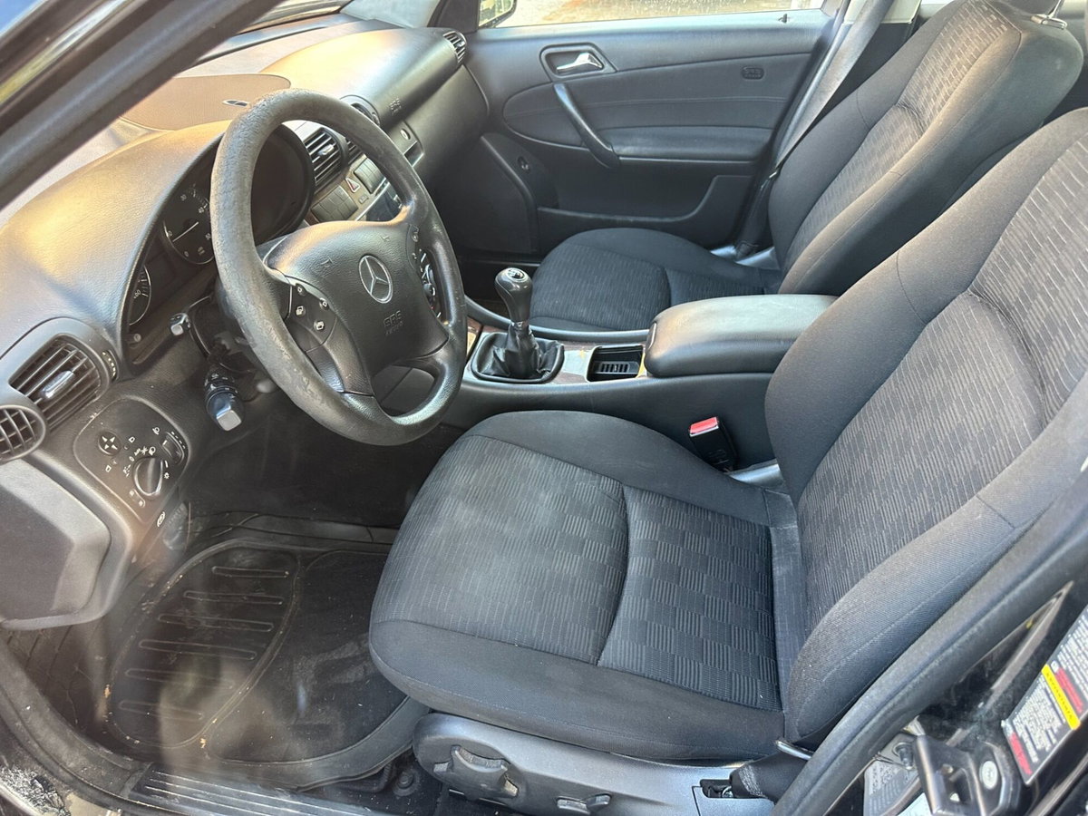 Mercedes-Benz Classe C Station Wagon 200 CDI cat Classic (14)