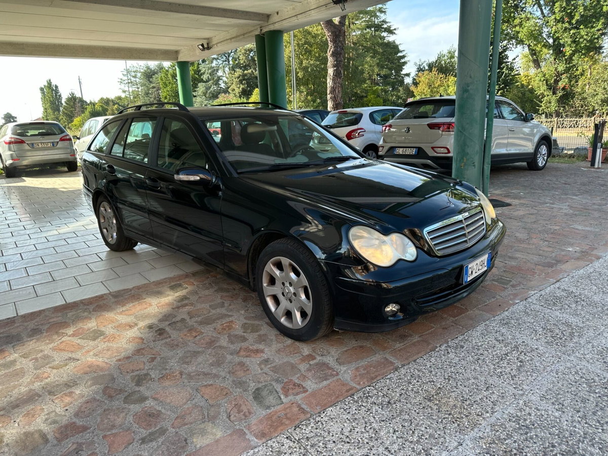 Mercedes-Benz Classe C Station Wagon 200 CDI cat Classic (3)