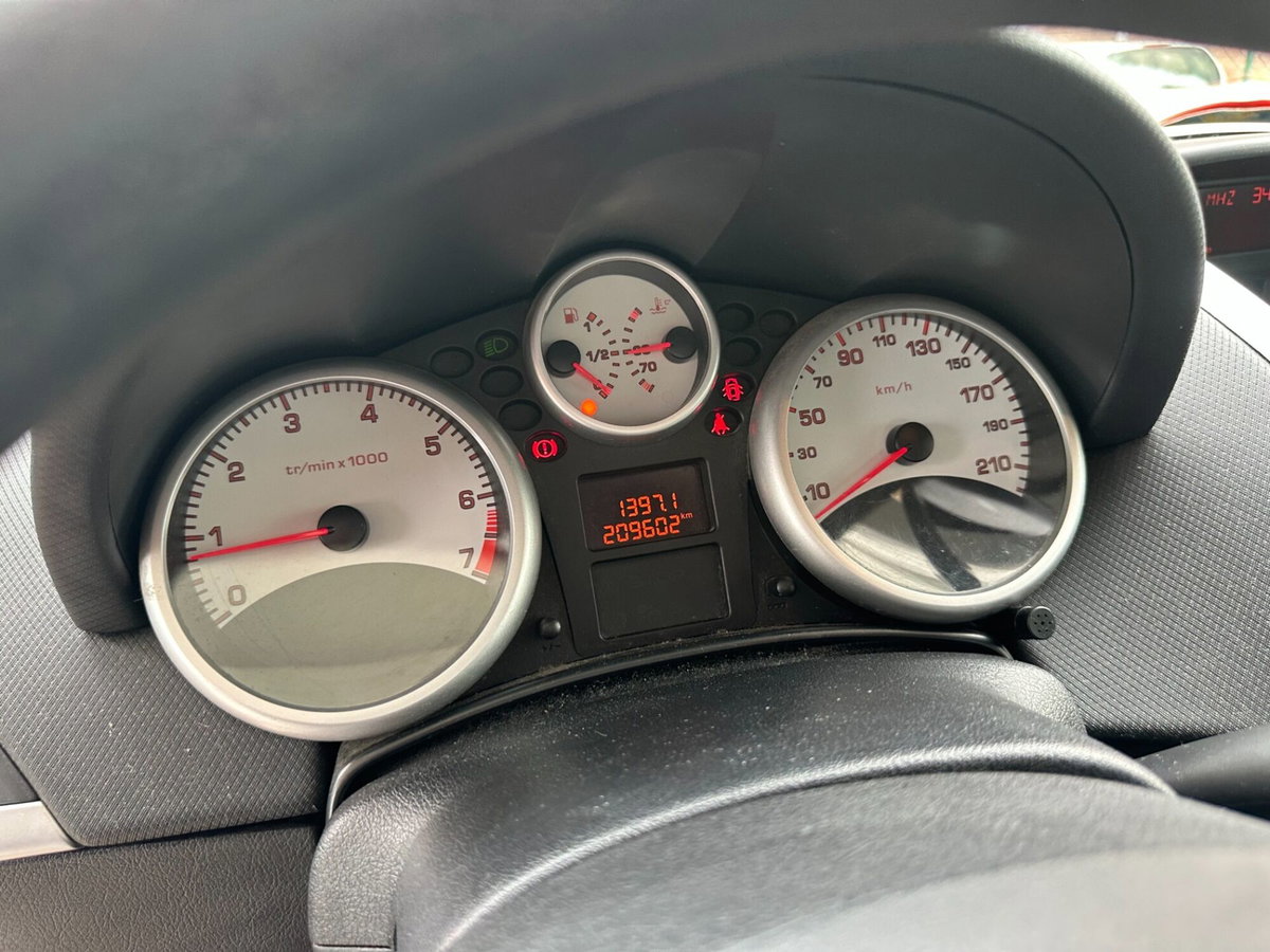 Peugeot 207 8V 75CV 5p. X Line ECO GPL (15)