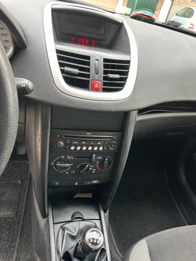 Peugeot 207 8V 75CV 5p. X Line ECO GPL (16)