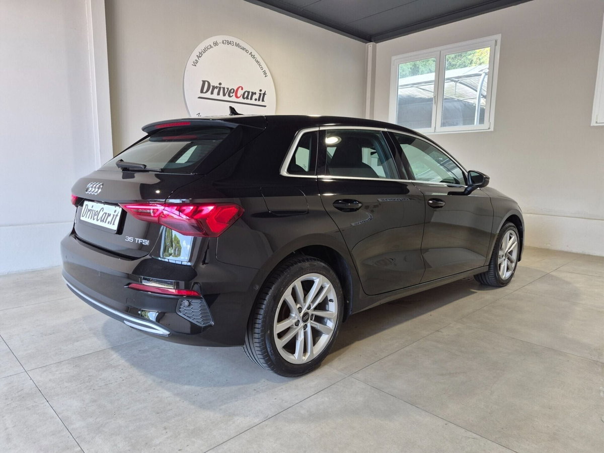 Audi A3 Sportback 35 TFSI S tronic Business Advanced (8)