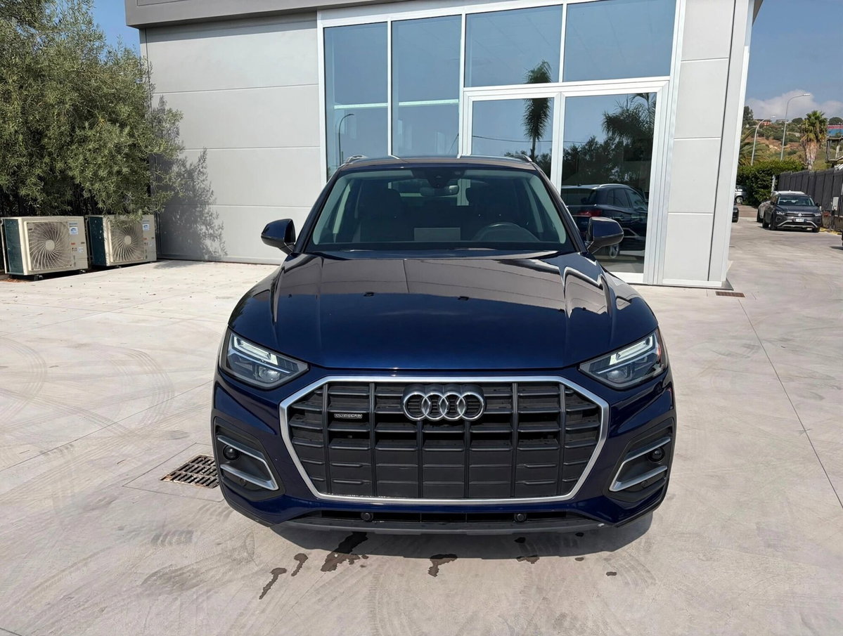 Audi Q5 40 TDI 204 CV quattro S tronic Business (2)