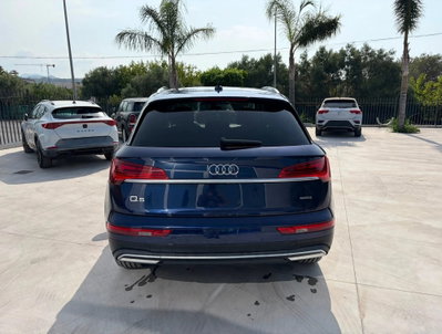Audi Q5 40 TDI 204 CV quattro S tronic Business (4)