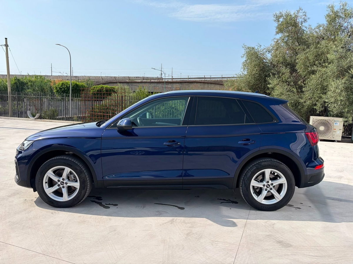 Audi Q5 40 TDI 204 CV quattro S tronic Business (5)