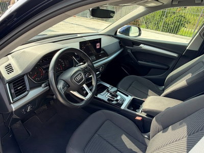 Audi Q5 40 TDI 204 CV quattro S tronic Business (8)