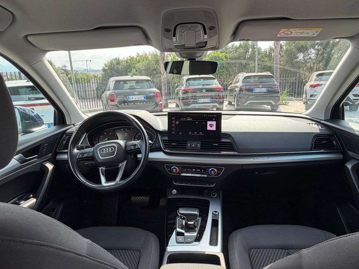 Audi Q5 40 TDI 204 CV quattro S tronic Business (9)