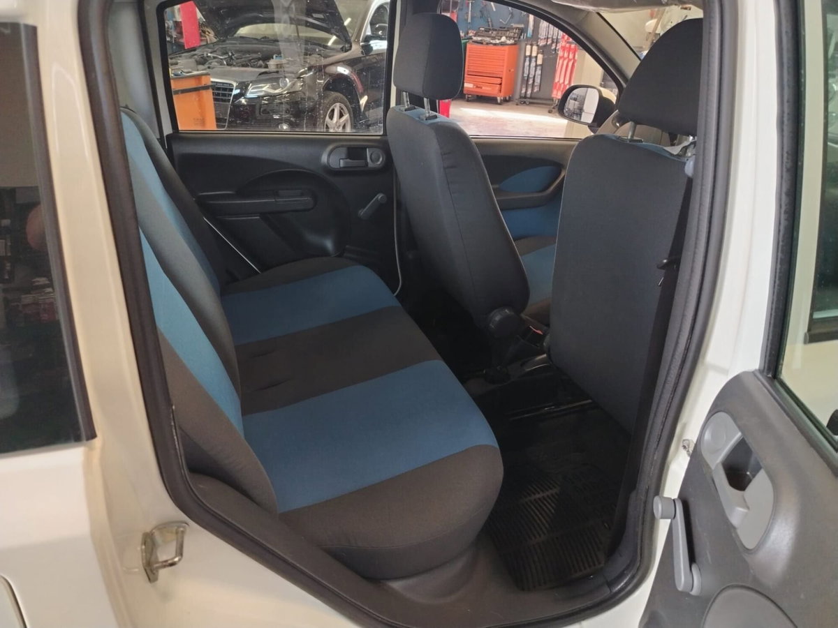 Fiat Panda 1.2 Dynamic GPL (8)