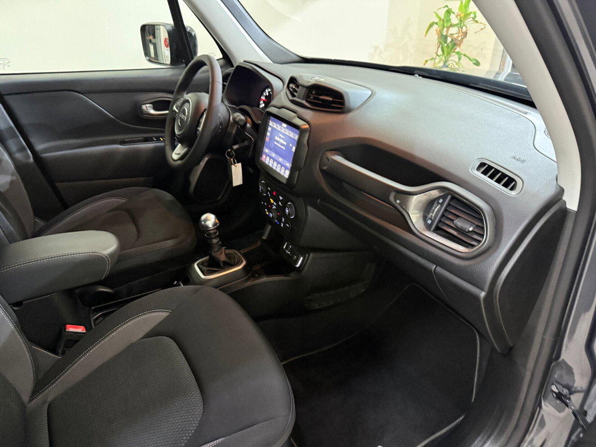 Jeep Renegade 1.6 Mjt 130 CV Limited (14)