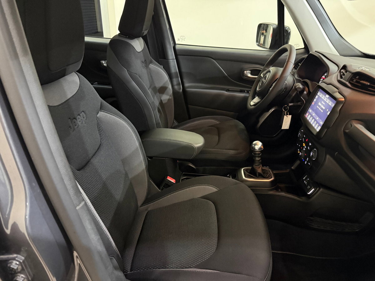 Jeep Renegade 1.6 Mjt 130 CV Limited (15)