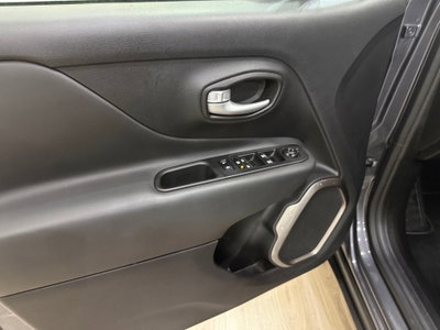 Jeep Renegade 1.6 Mjt 130 CV Limited (9)