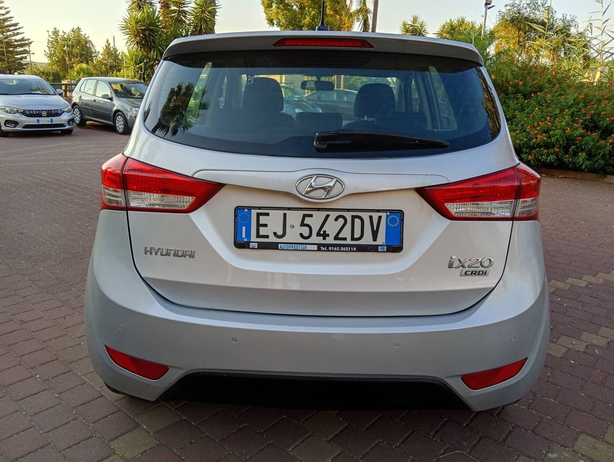 Hyundai ix20 1.4 CRDI 90 CV Style (7)