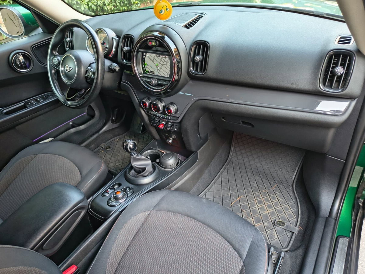 MINI Mini Countryman 1.5 One Baker Street Countryman (14)