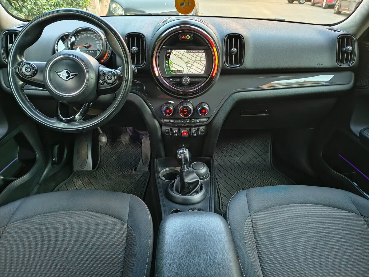 MINI Mini Countryman 1.5 One Baker Street Countryman (9)