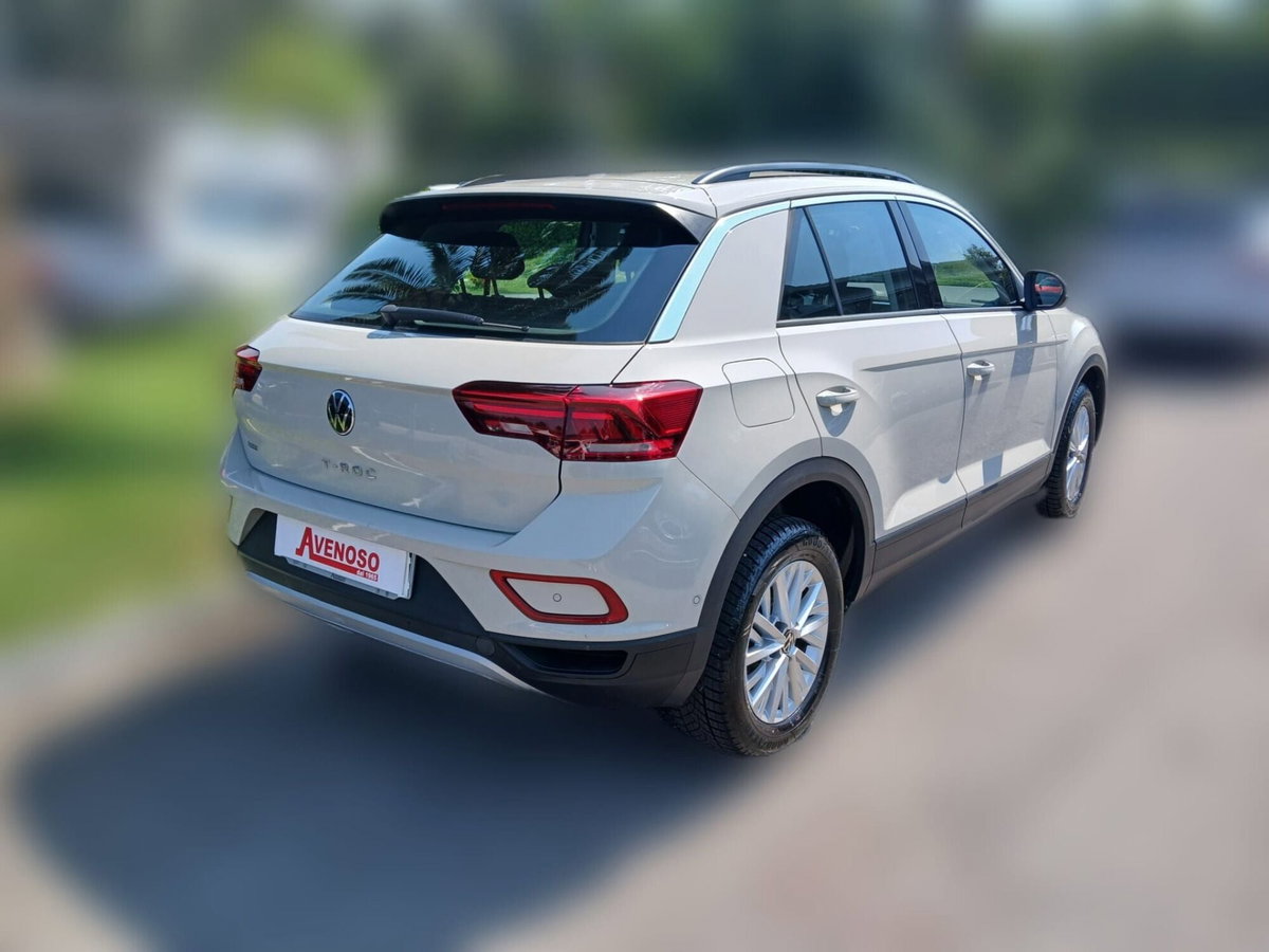 Volkswagen T-Roc 1.0 TSI Life (3)