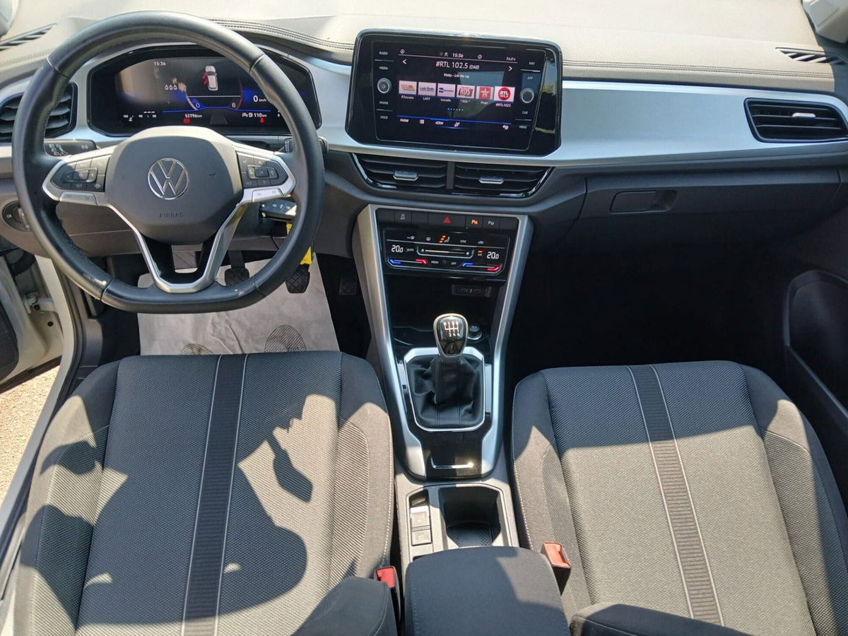 Volkswagen T-Roc 1.0 TSI Life (5)