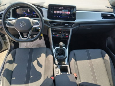 Volkswagen T-Roc 1.0 TSI Life (5)