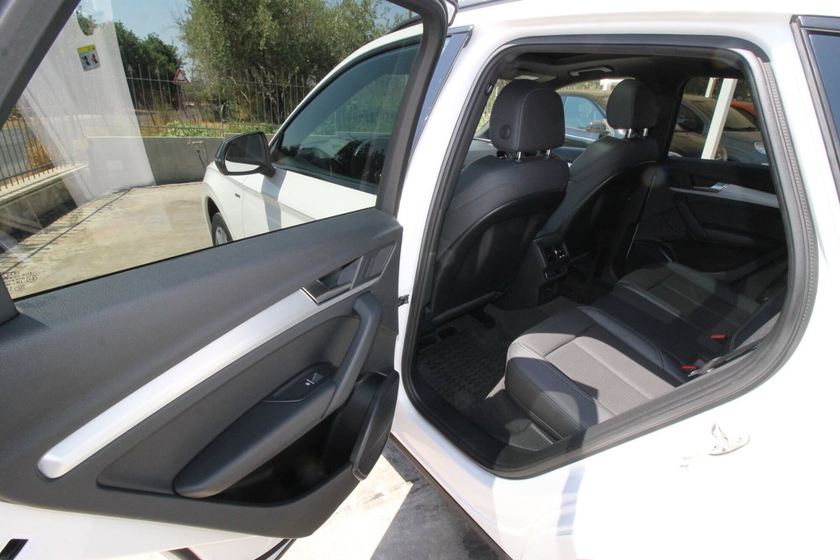 Audi Q5 40 TDI 204 CV quattro S tronic S line plus (17)