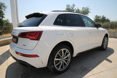 Audi Q5 40 TDI 204 CV quattro S tronic S line plus (6)