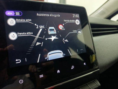 Renault Clio TCe 100 CV GPL 5 porte Techno (16)