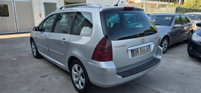 Peugeot 307 SW 16V HDi FAP 110CV Station Australian (7)