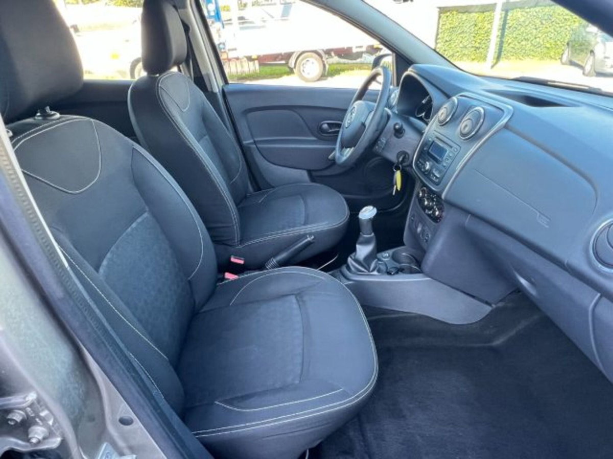 Dacia Logan MCV 1.2 75CV GPL Lauréate (14)