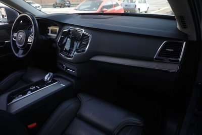 Volvo XC90 B5 (d) AWD automatico 7 posti Ultimate Bright (10)