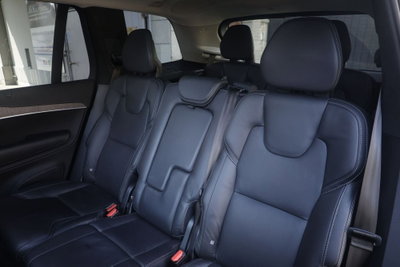Volvo XC90 B5 (d) AWD automatico 7 posti Ultimate Bright (3)