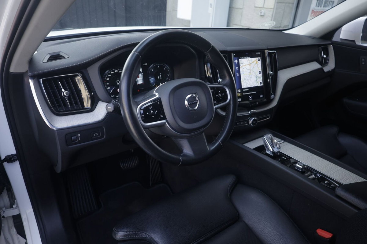 Volvo XC60 B4 Geartronic Inscription (14)