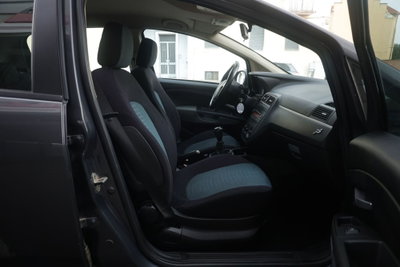 Fiat Grande Punto 1.3 MJT 75 CV 5 porte Active (10)