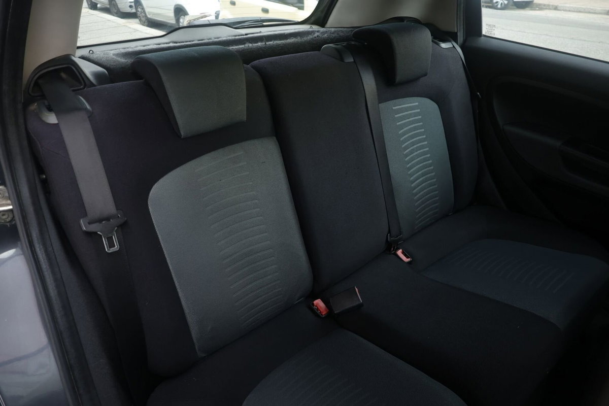 Fiat Grande Punto 1.3 MJT 75 CV 5 porte Active (12)