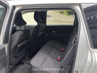 Dacia Jogger 1.0 tce Extreme UP Gpl 100cv (11)