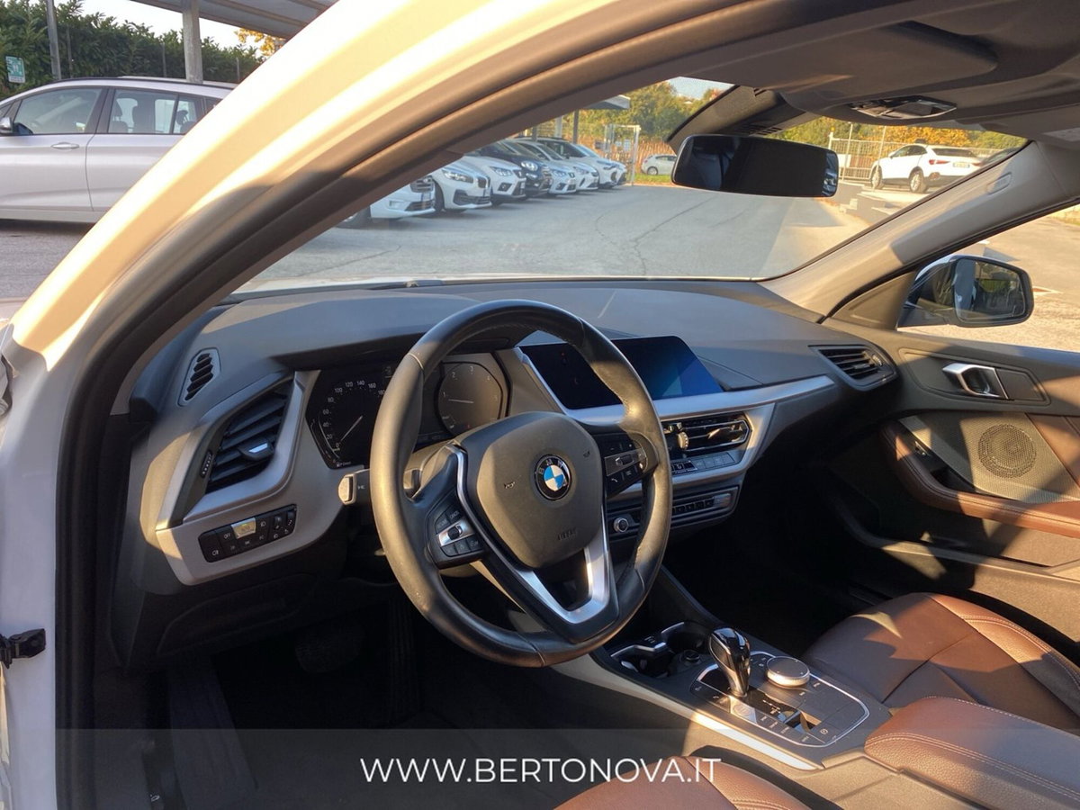 BMW Serie 1 5p. 120d xDrive 5p. Advantage (14)