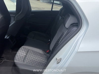 Volkswagen Golf 1.5 TSI 150 CV EVO ACT R-Line (11)