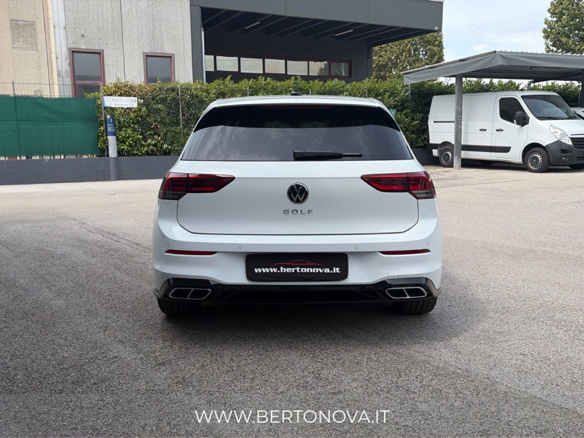 Volkswagen Golf 1.5 TSI 150 CV EVO ACT R-Line (4)