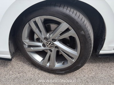 Volkswagen Golf 1.5 TSI 150 CV EVO ACT R-Line (8)
